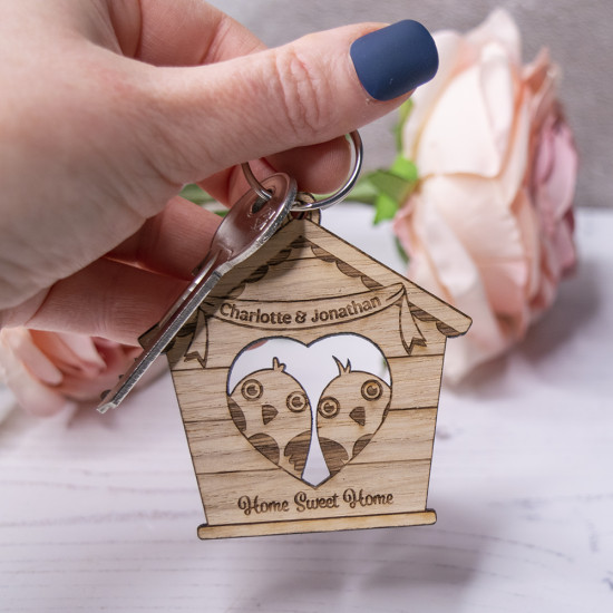 Peeking Lovebirds in House Keyring Peeking Lovebirds in House Keyring